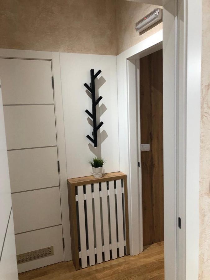 Lux Apartman 33 Крагуевац Екстериор снимка