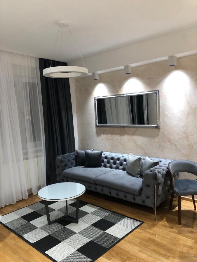 Lux Apartman 33 Крагуевац Екстериор снимка